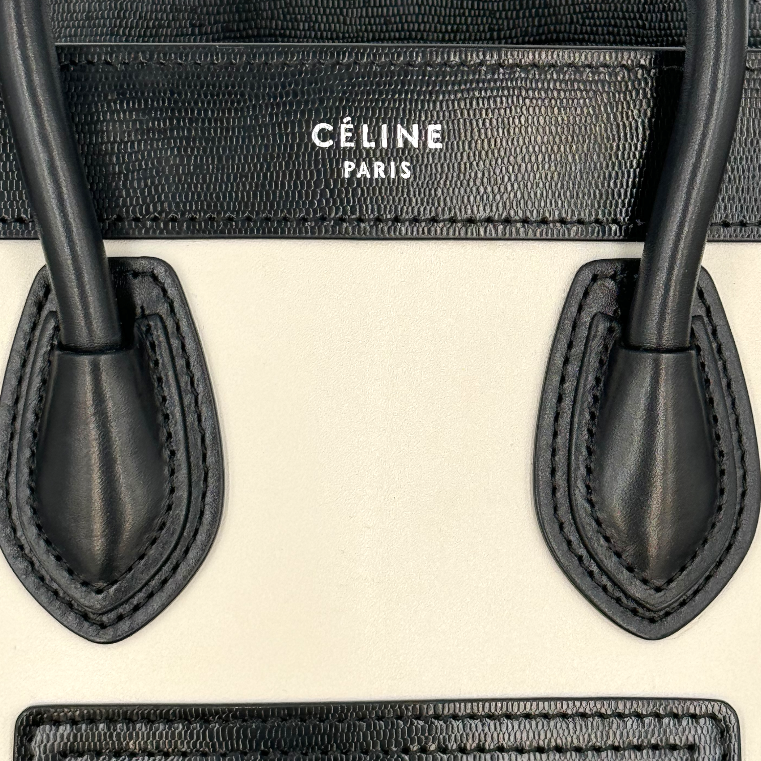 Céline bagage nano sac à main blanc