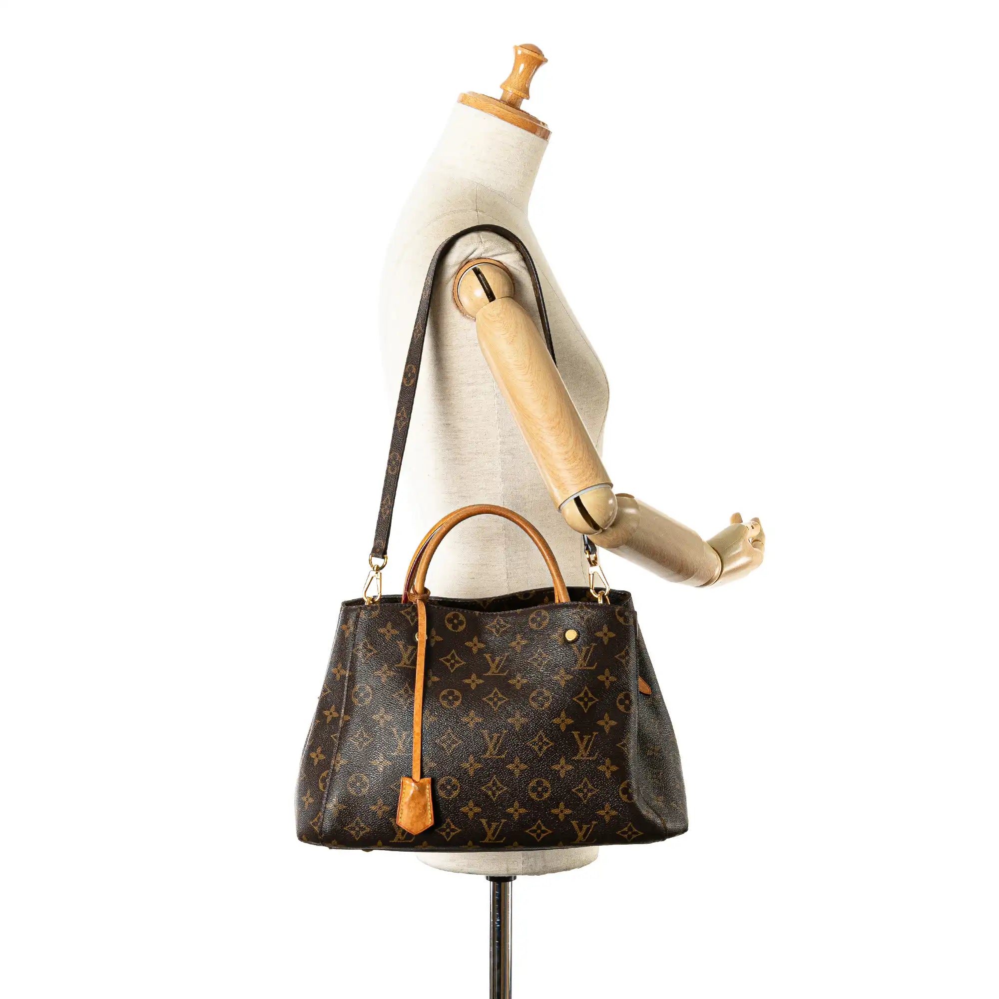 Louis Vuitton Montaigne MM Monogram Canvas