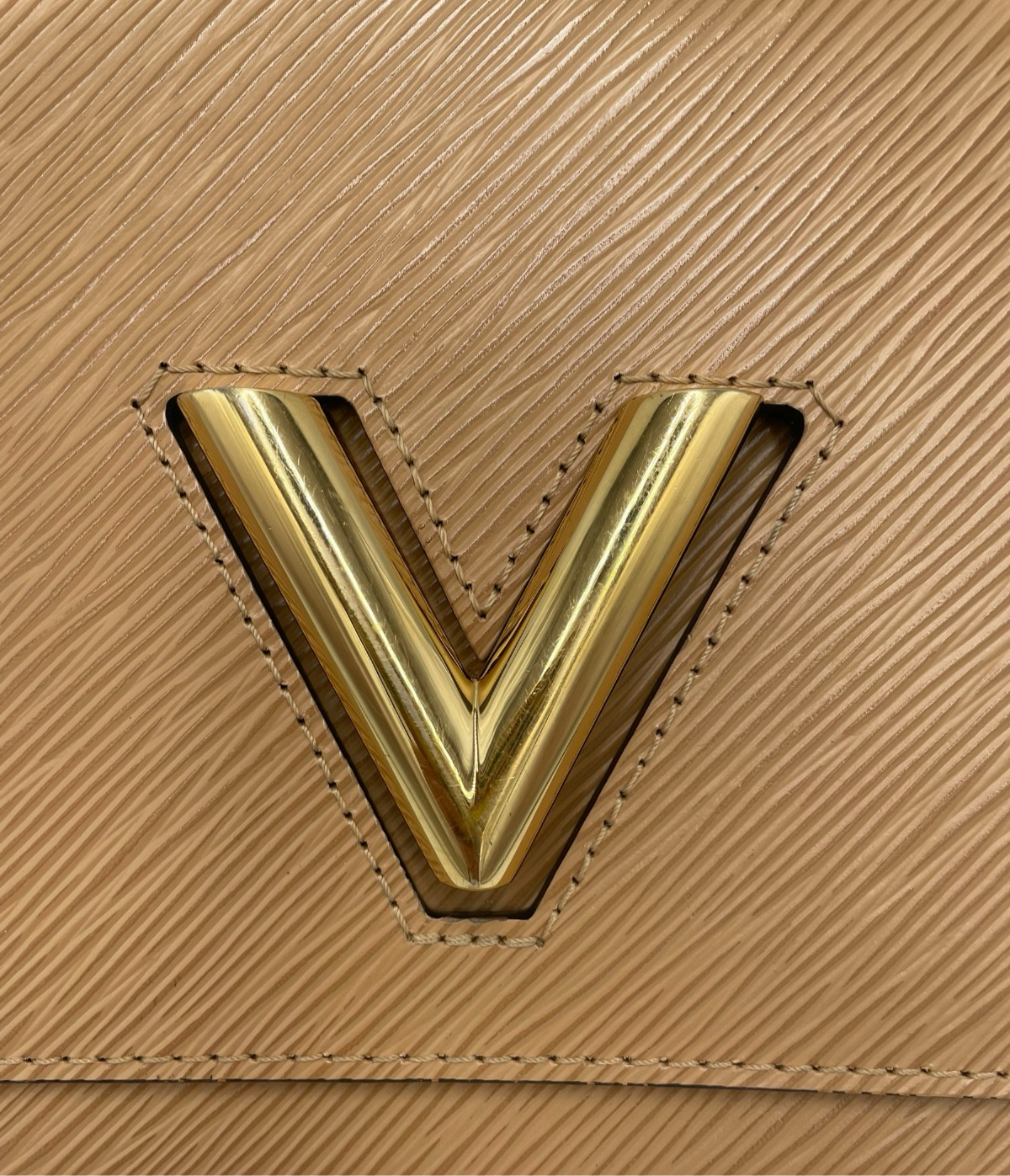 Louis Vuitton Twist MM Beige Epi Gold