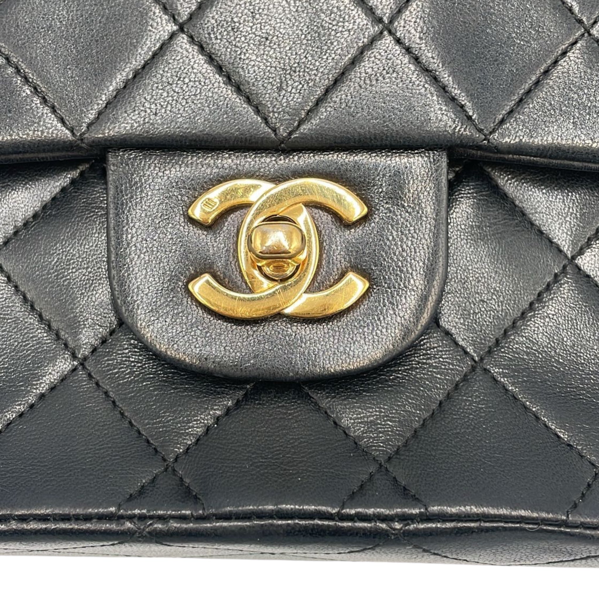 Chanel Classic Double Flap Medium Black Lambskin Gold