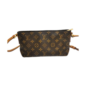 Tela monogramma di Louis Vuitton Trotteur