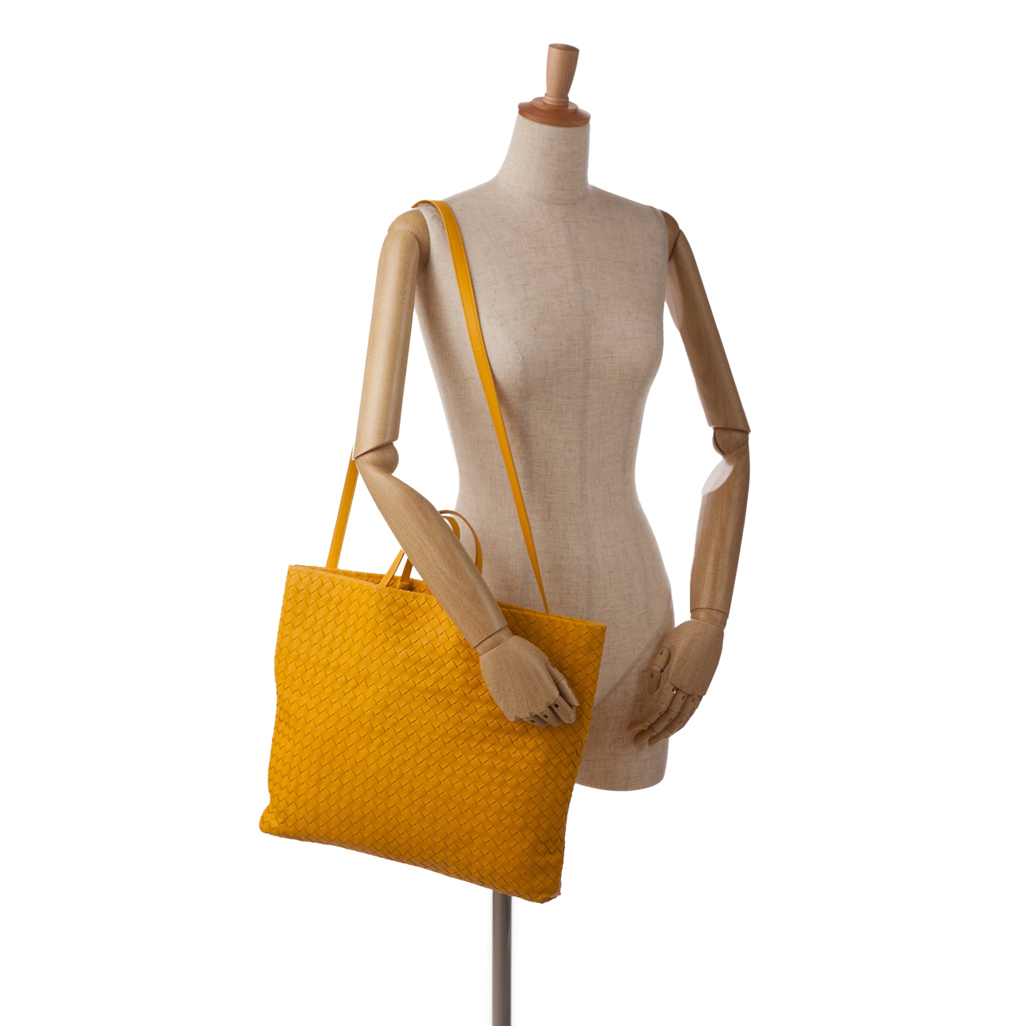 Bottega Veneta Nappa Giallo Intrecciato